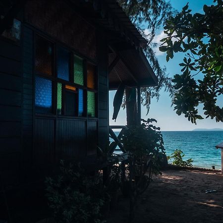 Swiss Cottage Tioman Kampong Ayer Batang Kültér fotó