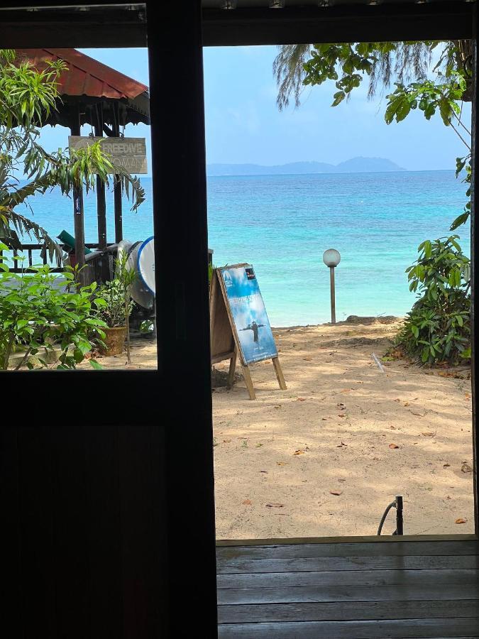 Swiss Cottage Tioman Kampong Ayer Batang Kültér fotó