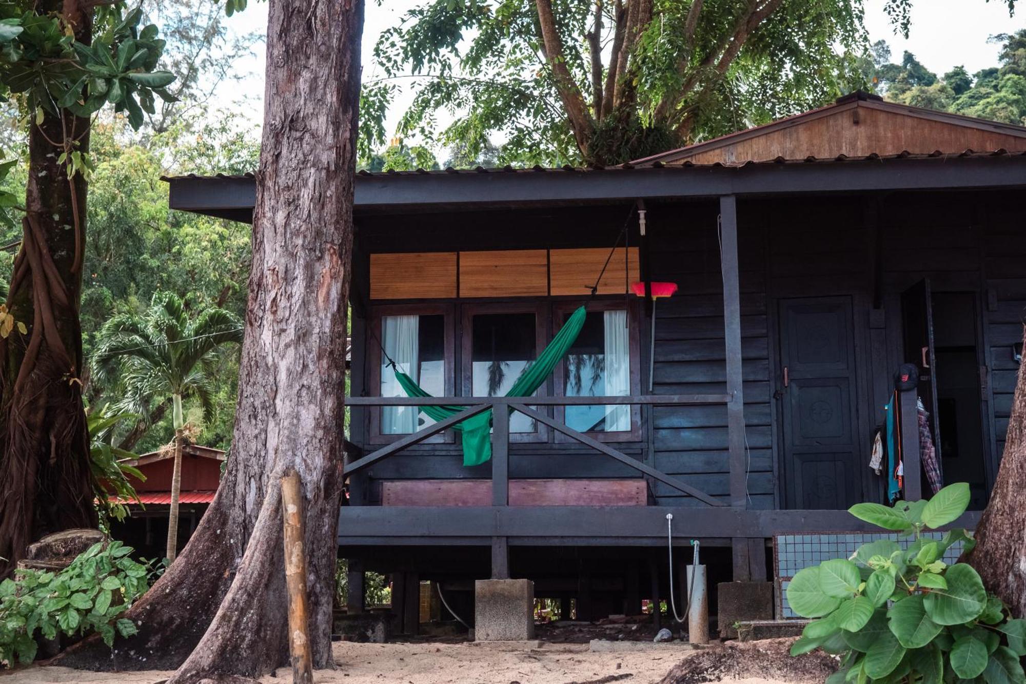 Swiss Cottage Tioman Kampong Ayer Batang Kültér fotó